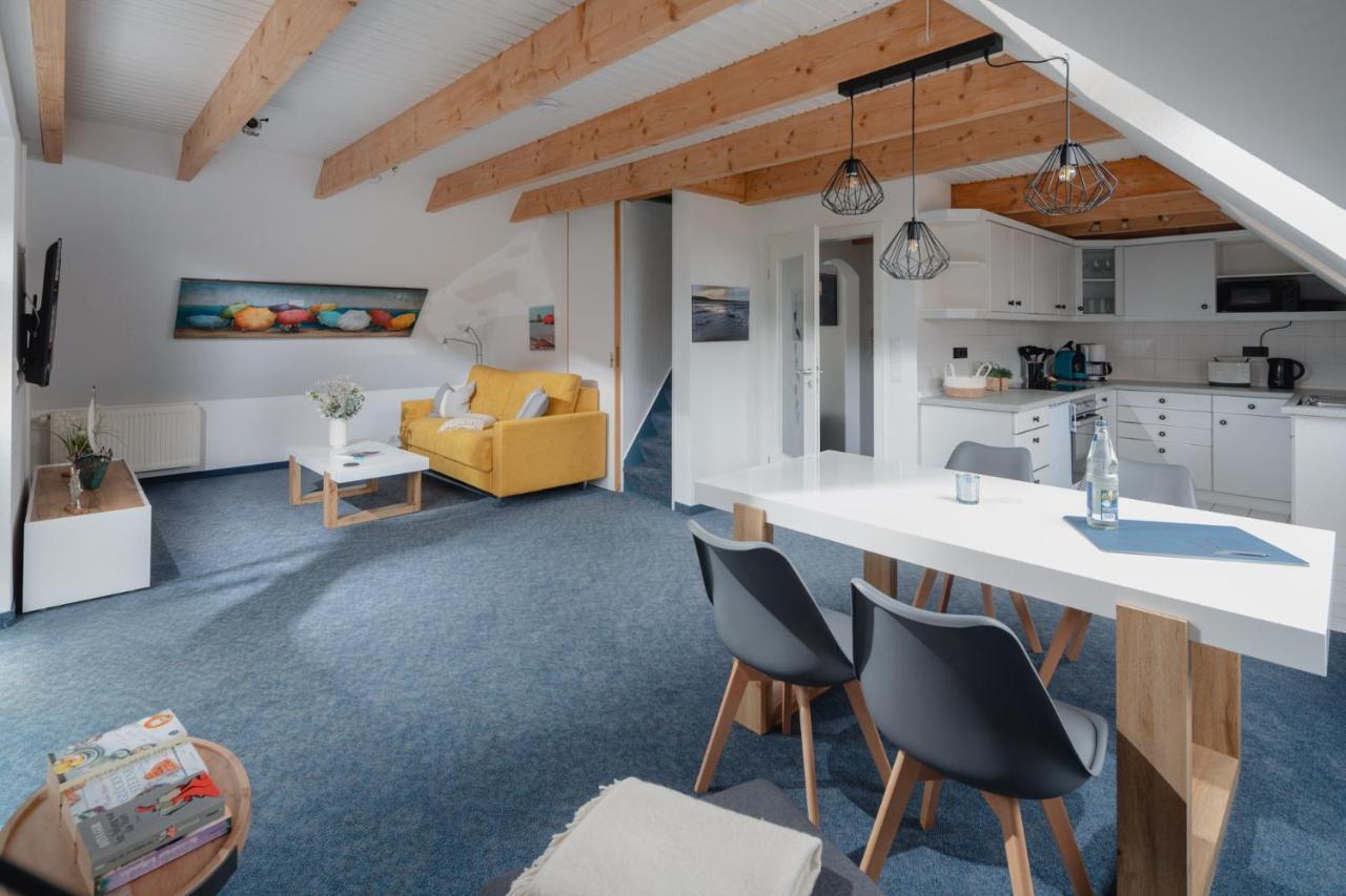 Ferienwohnung Schwalbennest ノルダーナイ エクステリア 写真